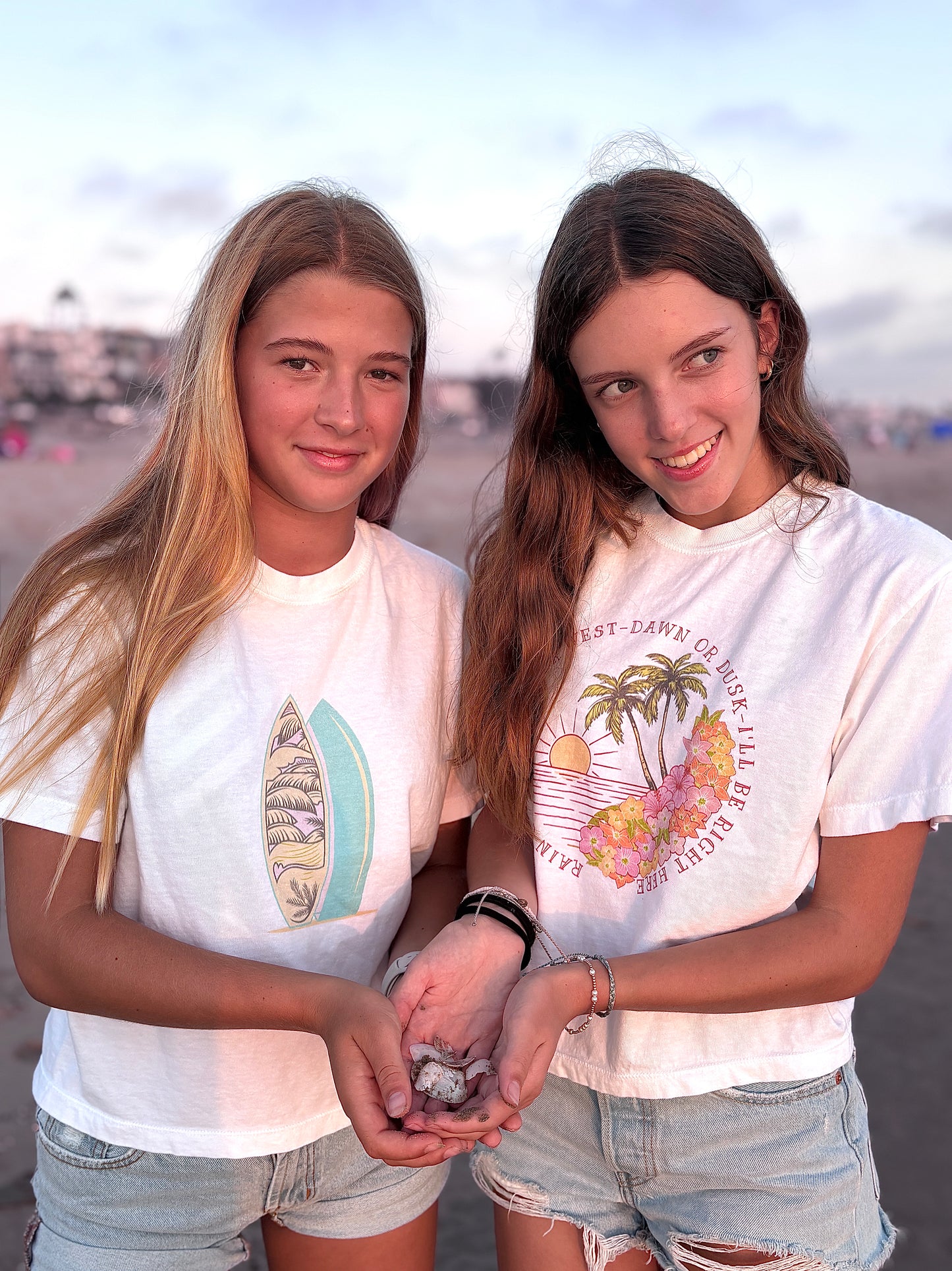 Surfboard Boxy Tee
