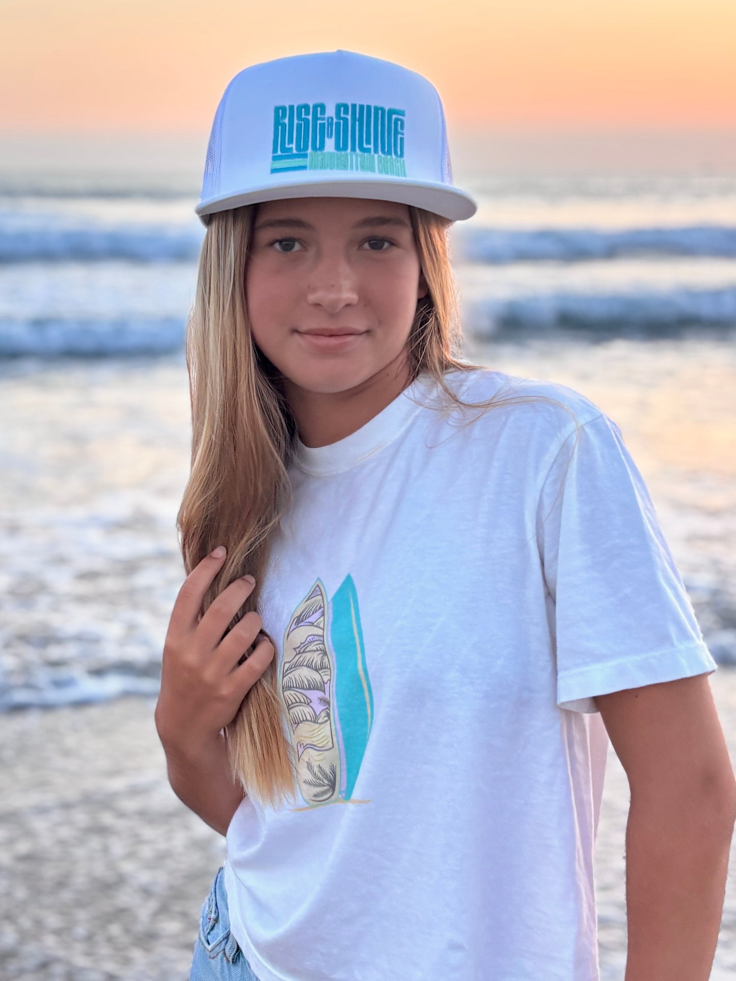 Surfboard Boxy Tee